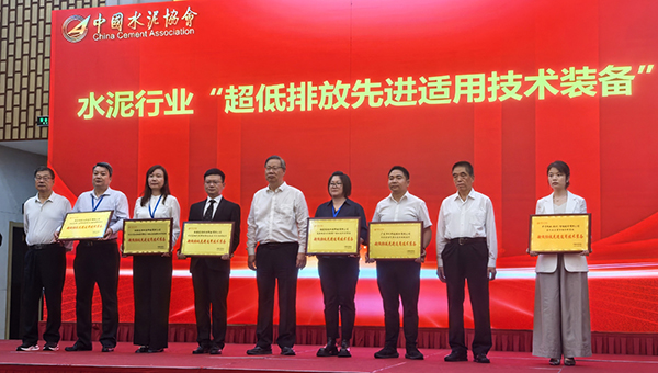 陈贵福.jpg